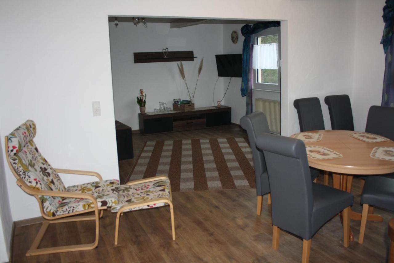 Chiaras Ferienwohnung Heusweiler Ngoại thất bức ảnh